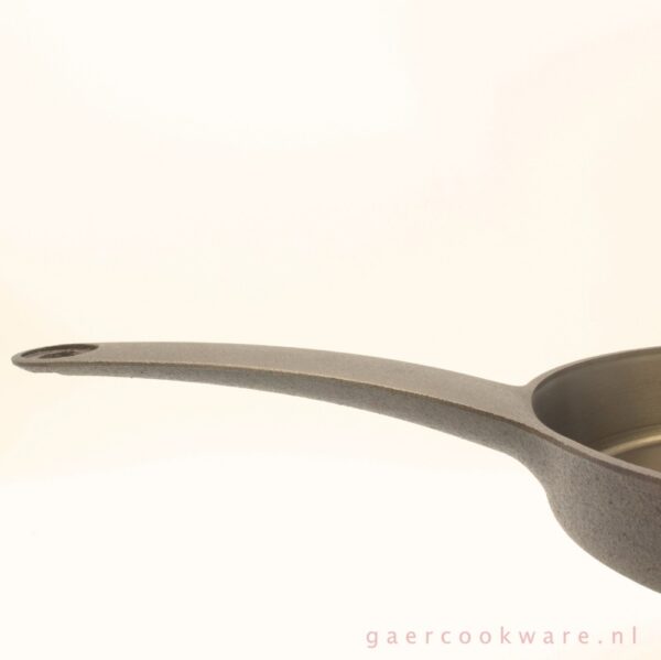 GAER Cookware gietijzeren koekenpan No.8 preseasoned cast iron skillet