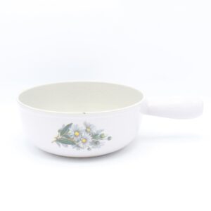 Le Creuset gietijzeren casserole ecru bloemmotief cast iron