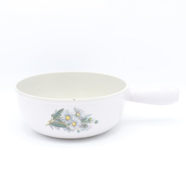 Le Creuset gietijzeren casserole ecru bloemmotief cast iron